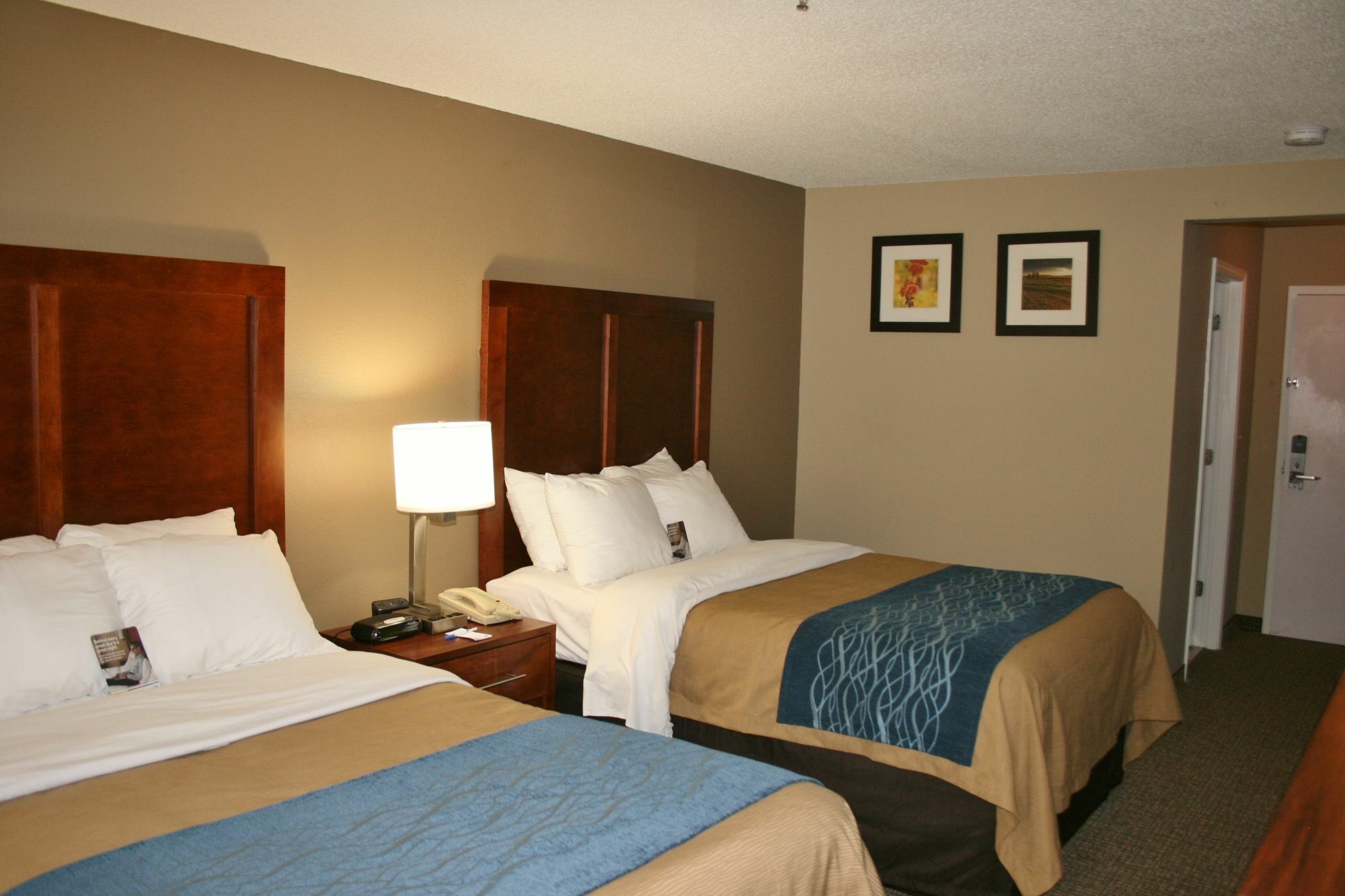 Comfort Inn Bristol Exterior photo